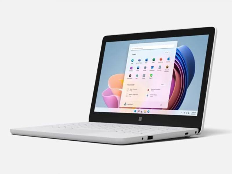 سرفیس لپ‌تاپ SE از انواع سرفیس لپ تاپ